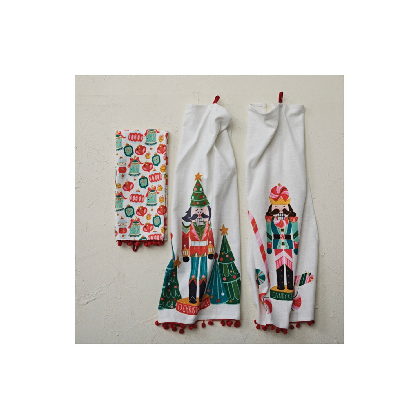 Holiday Tea Towels with Pom Poms