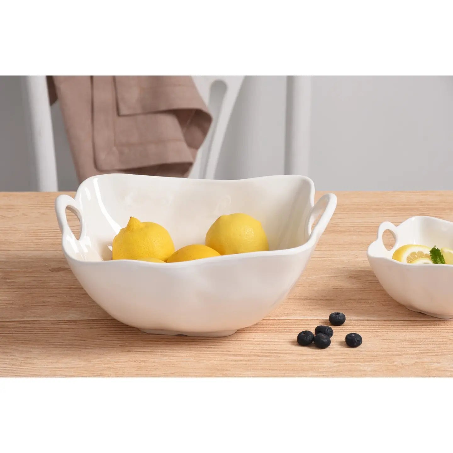 Large Bowl in Melamine-White